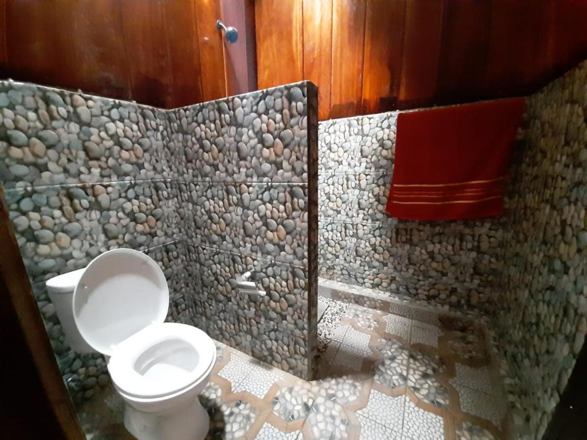 Aldejus Homestay Yennanas Besir Exterior photo